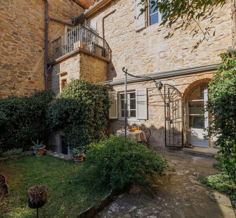 Garden and main entrance