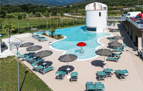 pool
