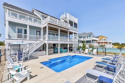 Private Pool Area