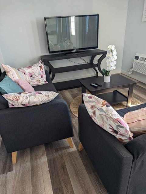 c6400a09-b358-4a98-8d73-fc2edd4c4470