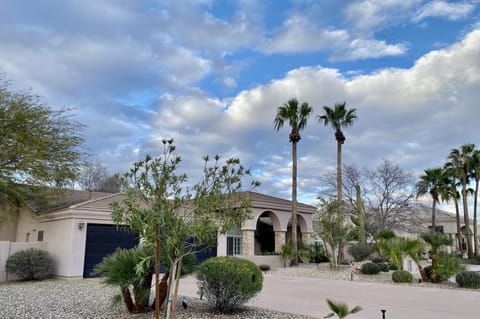 Just Another Beautiful Day at This Desert Cover Oasis!!!
