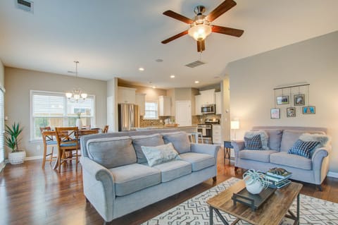 Stylish details and plenty of natural light for relaxing evenings