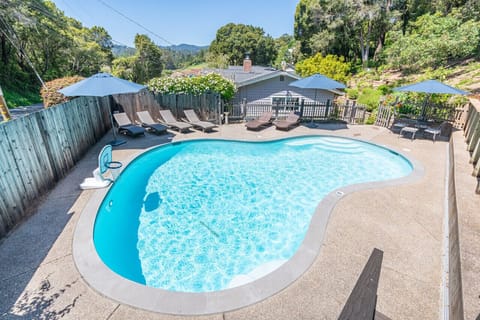 Private backyard pool. Typically, comfortable swimming temperatures from April-September when solar heating system is effective. Pool heating available for a fee October-March.