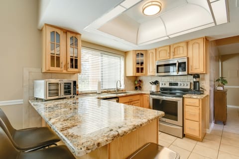 Kitchen | Cooking Basics | 2-in-1 Toaster Oven & Air Fryer | Toaster | Crockpot