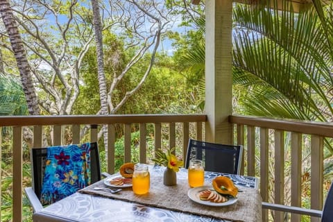 Breakfast on the Lanai