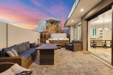 Private Outdoor Patio and Hot Tub