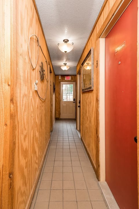 98a380e4-cc6b-4992-a6b7-cfabc244d3af