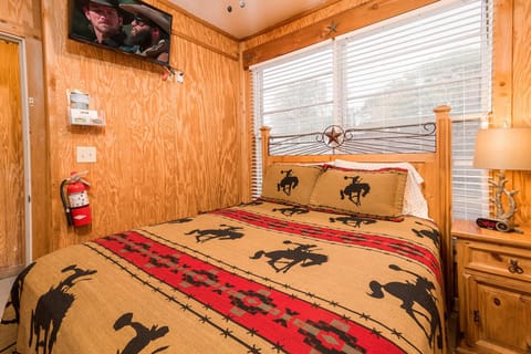 d5cd000f-5426-4a53-8aa3-1ec5ea271fd7201