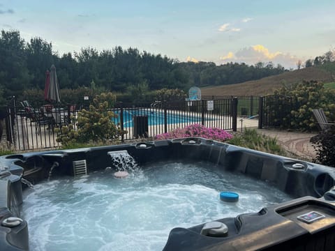 Hot Tub open all year!