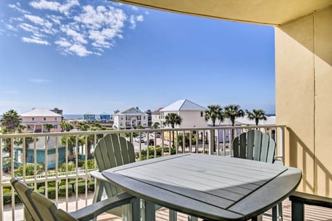 Gulf Shores Vacation Rental | 1BR | 1BA | 808 Sq Ft | Step-Free Elevator Access
