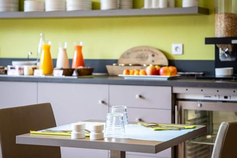 A buffet breakfast is available for an additional charge.