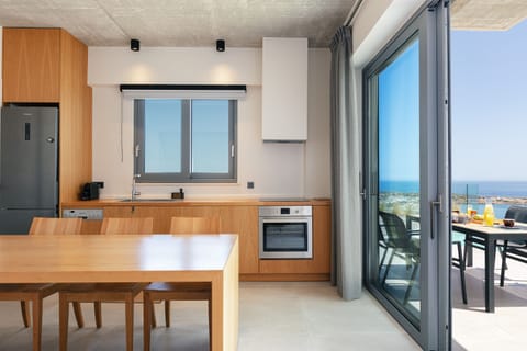 Open the doors to seamless indoor-outdoor living.