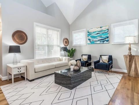 Chill and Relax in our spacious living room - Raleigh