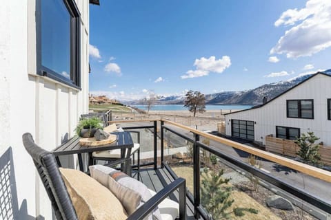 Paradise at Wapato Point unit of a Canopy home in the brand new Ponderosa development on Wapato Point.  The patio amazing lake view deck off the bedroom upstairs.