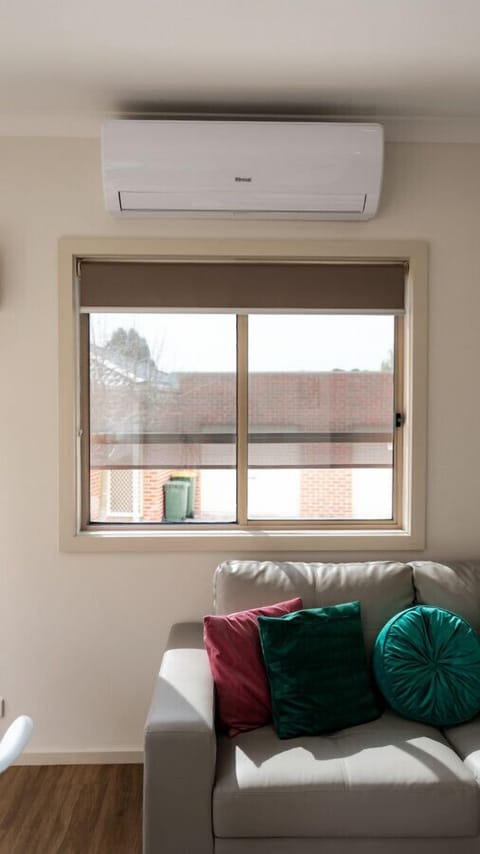 Comfy unit for families or workers alike