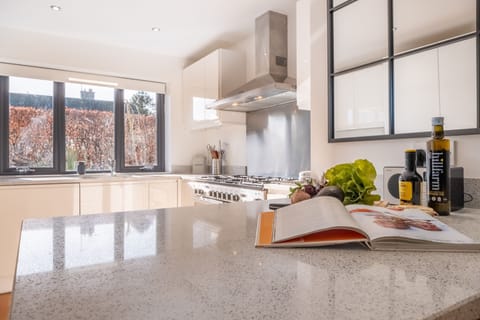 Ground floor: Kitchen