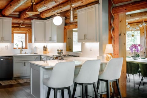 Loggerhead - Kitchen (3)