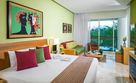 Master Suite 1