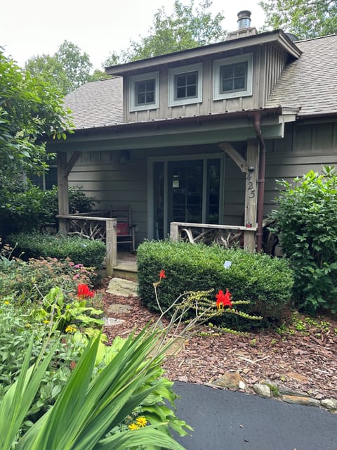 Front porch - main entry. Enter the home with only one step. 
