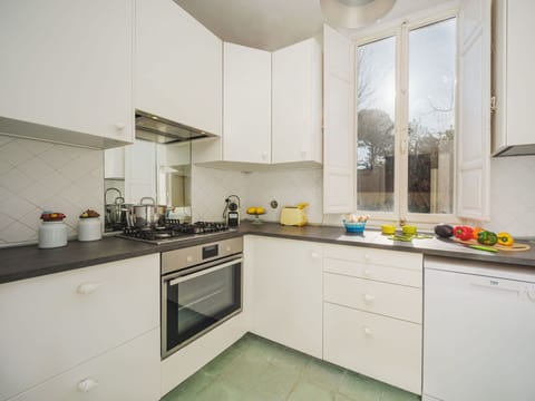 Sky, Snow, Mountain, Nature, Natural Landscape, Slope, Highland, Freezing, Terrain, Landscape