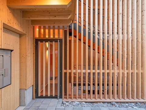 Property, Wood, Wood Stain, Composite Material, Hardwood, Pattern, Door, Metal