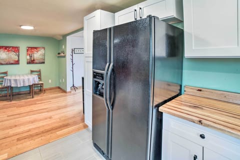 Kitchen | Coffee Maker | Toaster