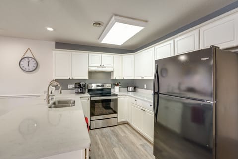 Kitchen | Cooking Basics Supplied