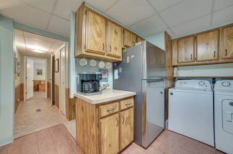 Kitchen | Blender | Spices | Coffee Maker | Toaster