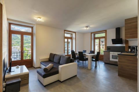 Living and dining room