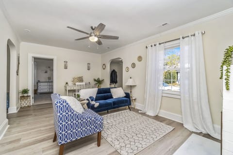 Fully renovated and tastefully renovated for the perfect stay