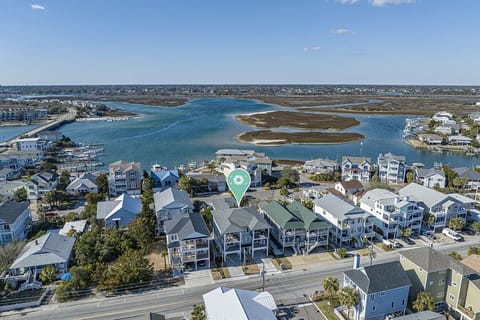 Pelican Post B located in the heart of Wrightsville Beach