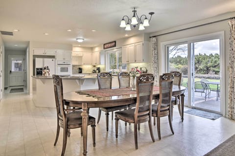 Dining Area | 1st Floor