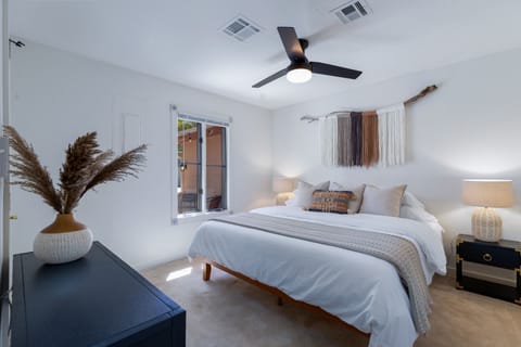 King bed in guest bedroom 2