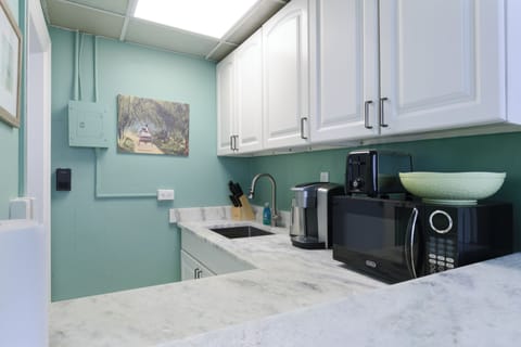 Kitchenette with microwave, toaster oven, Keurig, NO STOVE