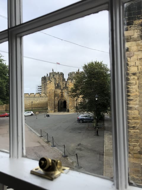 Unrivalled view of Alnwick Castle from the lounge