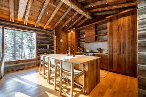 Day Cabin - 3 bedrooms