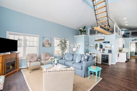 Beautiful open space in the great room at Harbor House