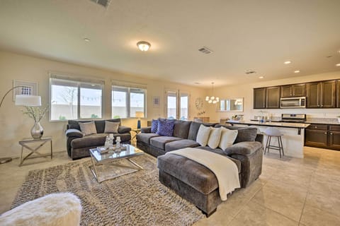 Visalia Vacation Rental | 3BR | 2BA | 1,890 Sq Ft | Step-Free Access