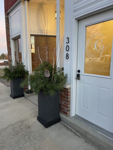 Entrance from street to the lofts