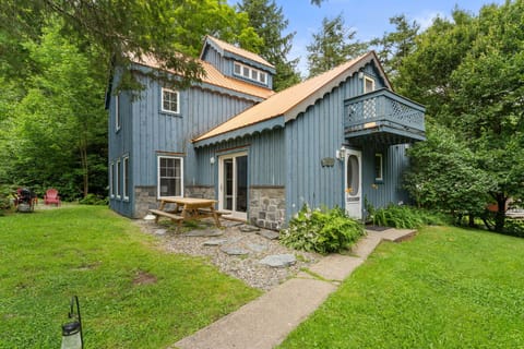 Your Vermont Adventure Basecamp