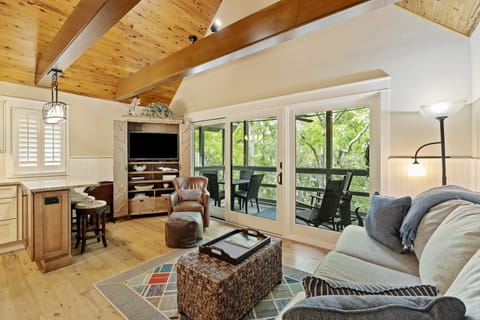 Seascape Villa in the heart of Kiawah Island!