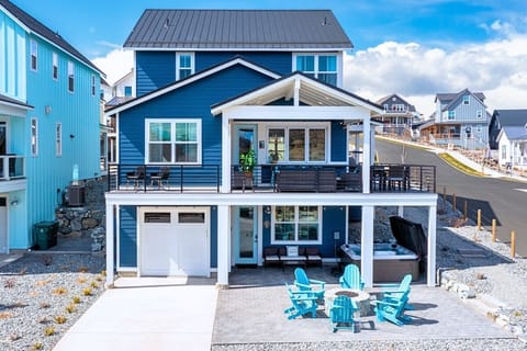 Welcome to Wine Down!