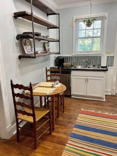 5b4f4a2e 18bc 4d31 8aa5 c1e73deb2624