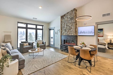 Winter Park Vacation Rental | 2BR | 2BA | 1,227 Sq Ft | Step-Free w/ Elevator