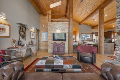 Living Room-main floor