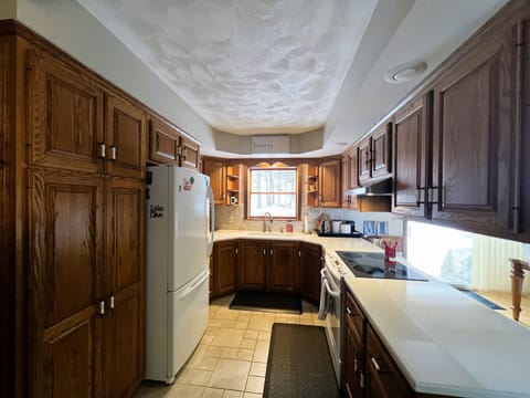 Full kitchen. - fully equipped, cooking basics, dishware & flatware, microwave, toaster, drip coffee maker, Keurig coffee maker, dishwasher, rice cooker, waffle iron, griddle and blender.