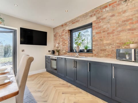 Open plan living space | Bwythyn Cudd, Goodwick, near Fishguard