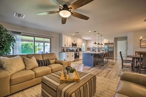 Sun City West Vacation Rental | 3BR | 2BA | 1,700 Sq Ft | Step-Free Access