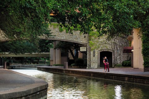 Stroll along nearby waterways and enjoy a peaceful evening walk.