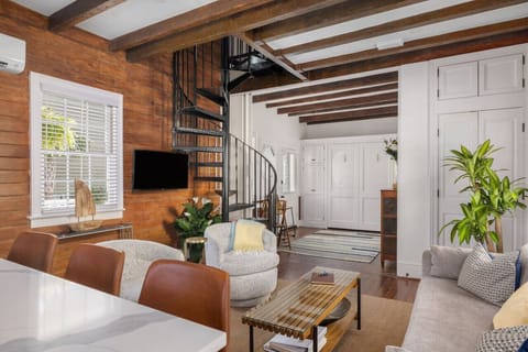 View of Queen Murphy Bed